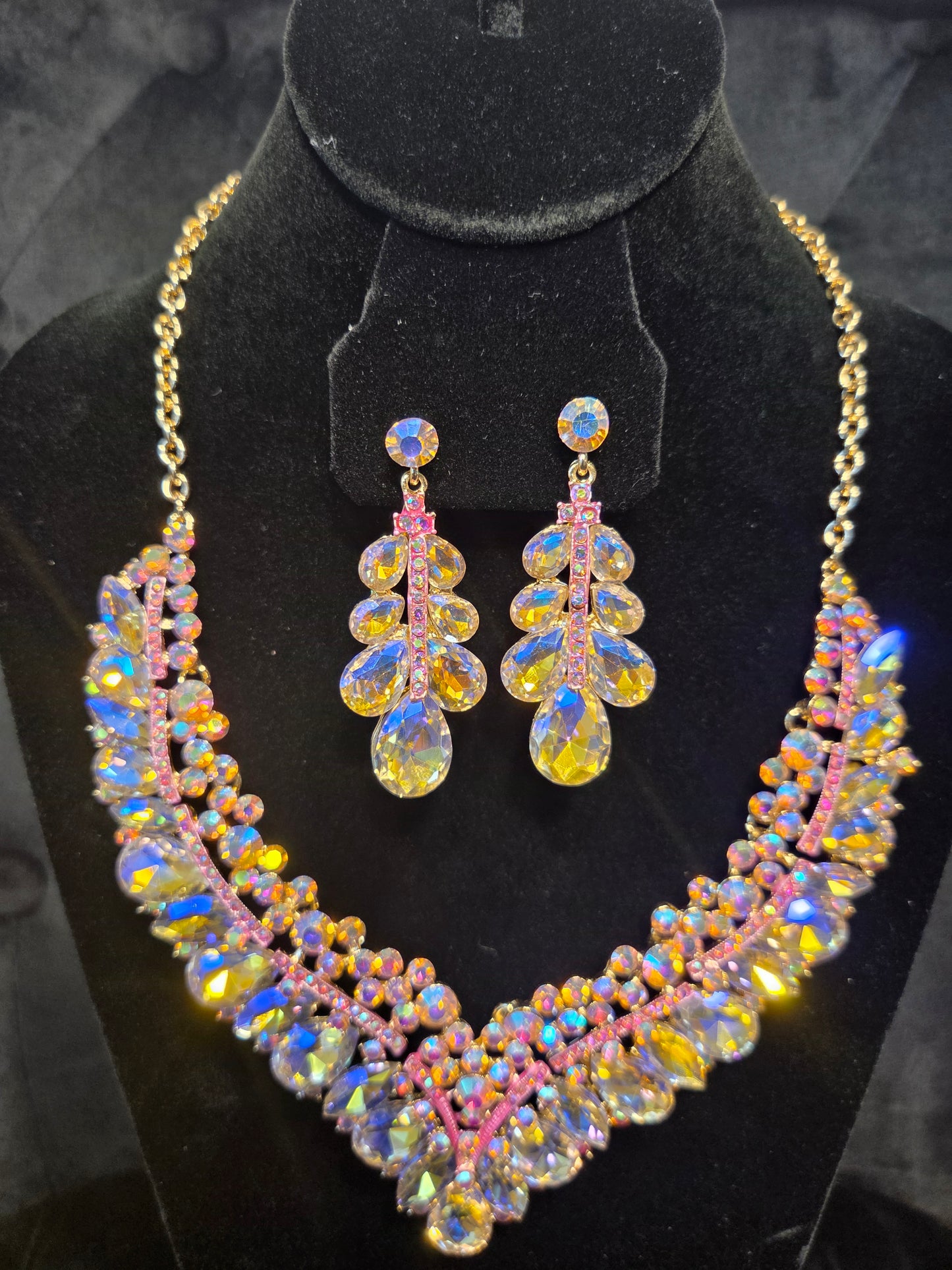 Iridescent Rhinestone Bib Necklace Set