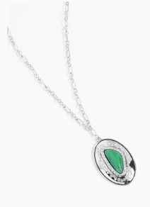 COVER STORY GREEN NECKLACE
