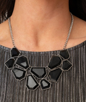 DOUBLE DEFACED BLACK NECKLACE