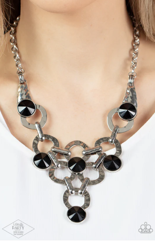 THE KARLA BLACK NECKLACE