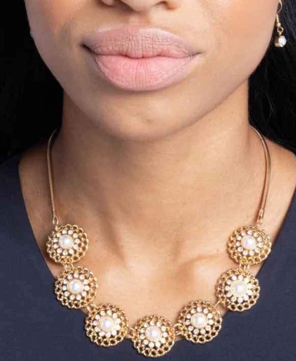 DOLL HOUSE GOLD NECKLACE