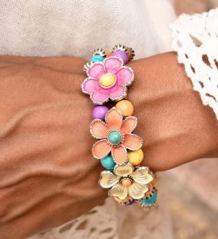 LIGHTHEARTED LANDMARK MULTI BRACELET