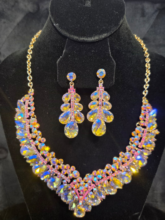 Iridescent Rhinestone Bib Necklace Set
