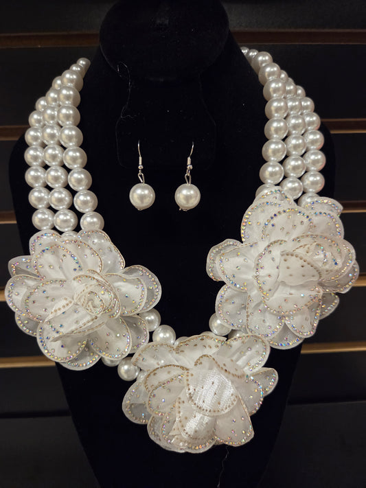 White Pearl & Floral Statement Necklace Set