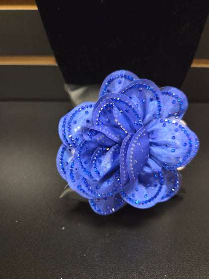 Royal Blue Floral Pearl Stretch Bracelet