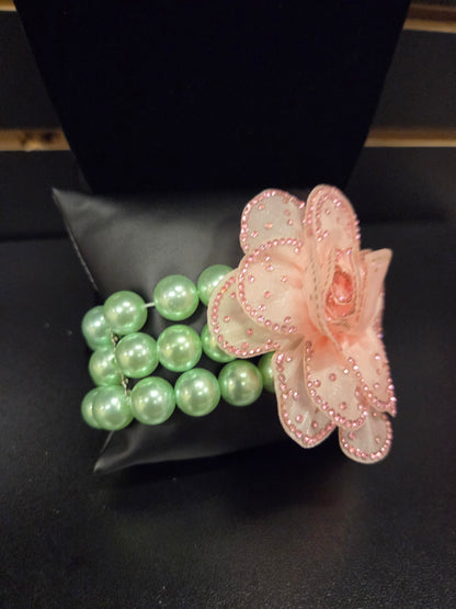 Blush Pink & Mint Green Floral Pearl Stretch Bracelet