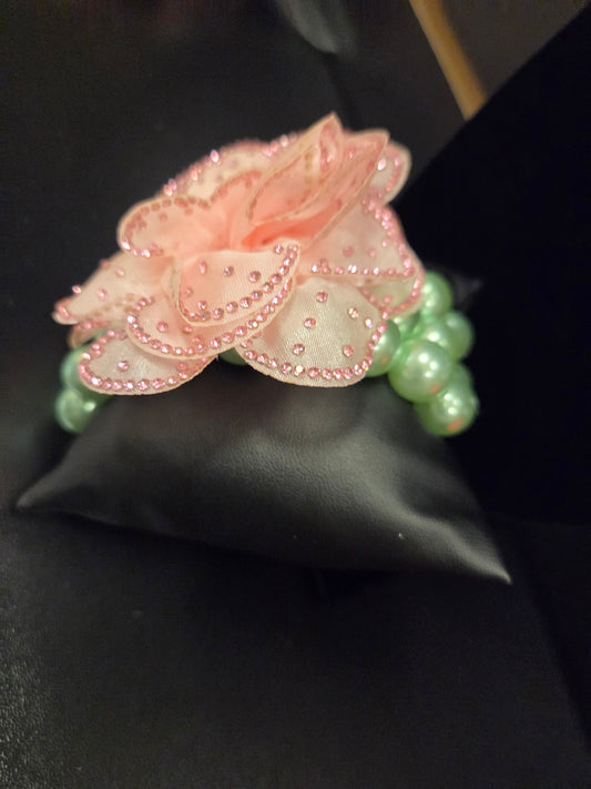 Blush Pink & Mint Green Floral Pearl Stretch Bracelet
