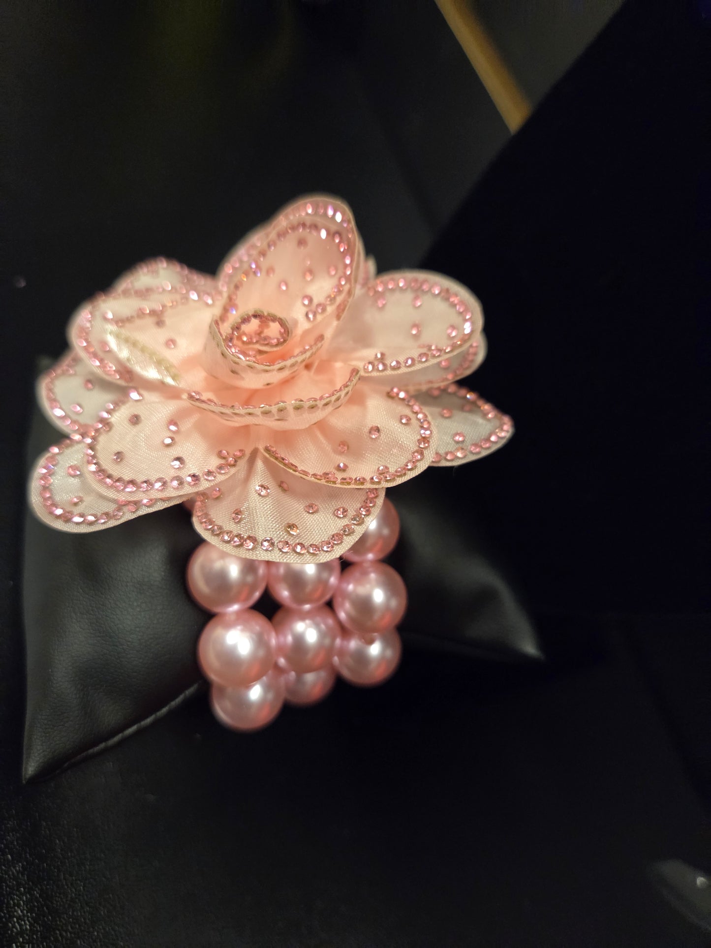 Blush Pink Floral Pearl Stretch Bracelet