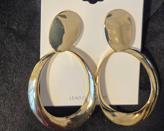 Gold Oval Hoop Clip-On Earrings