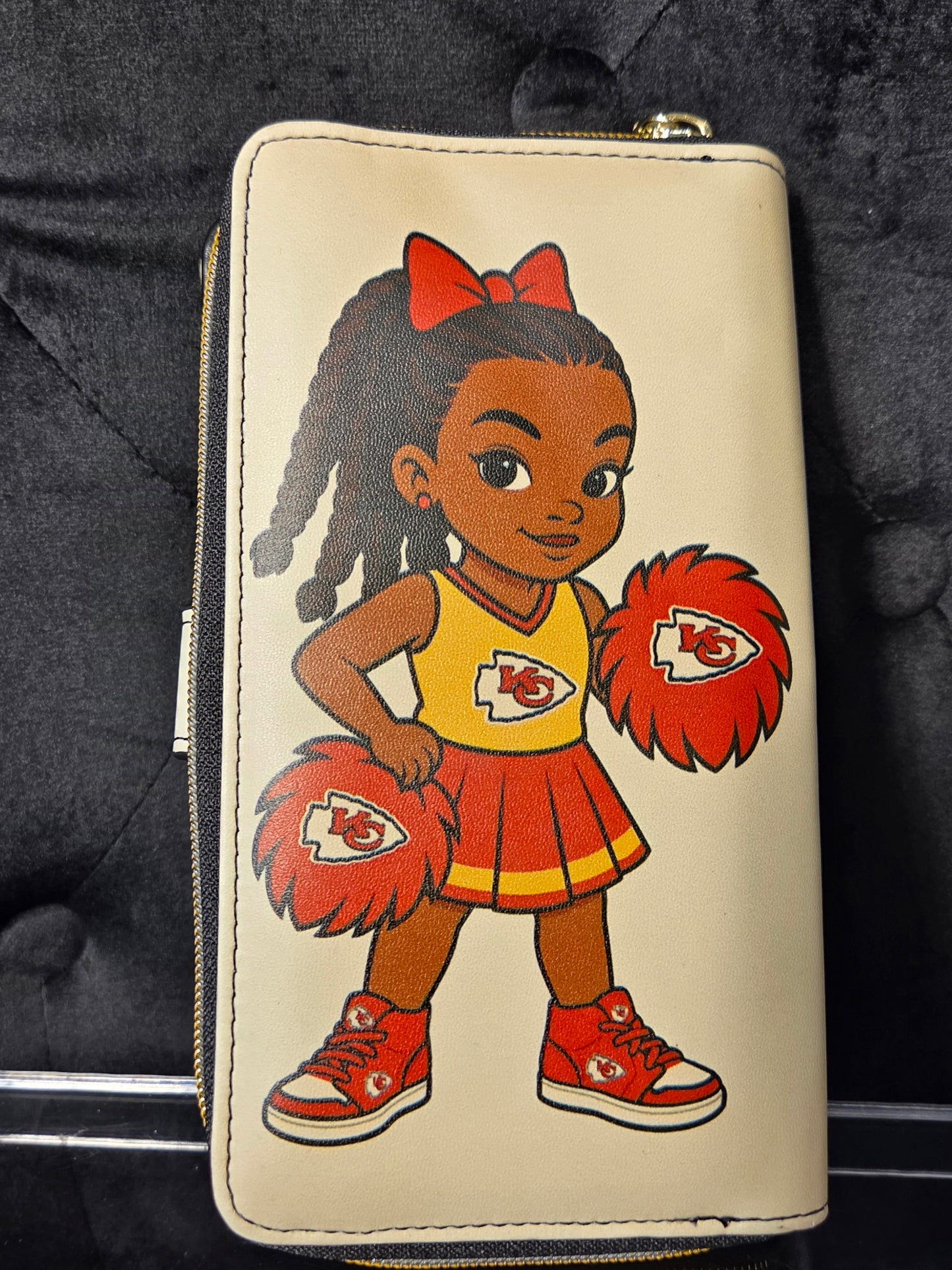Kansas City Chiefs Cheerleader – 12 Card Wallet