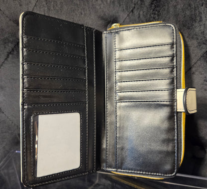 Kansas City Chiefs Cheerleader – 12 Card Wallet