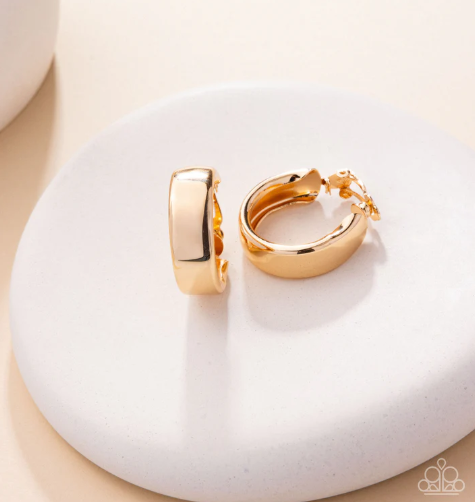 Sleek Spell Gold Clip-On Earring