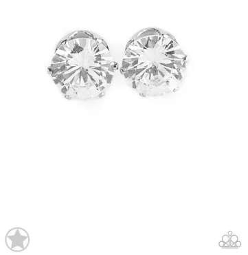 Blockbuster Just In TIMELESS White Earring