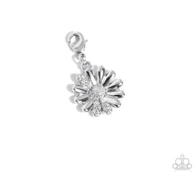 Matriarch Moment White Charm