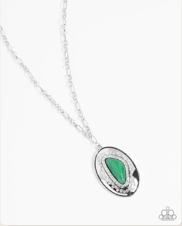 Cover Story Green Necklace