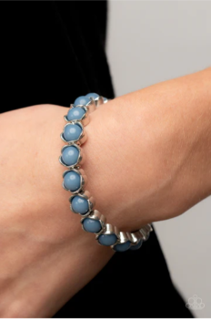 Lets be Buds - Blue Dewey Bead Silver Stretchy Bracelet
