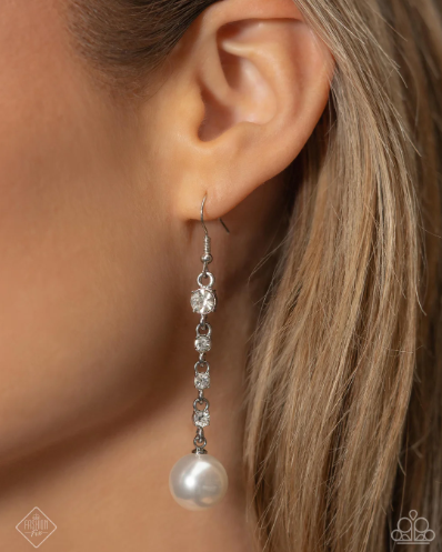 Genial Glam White Earrings