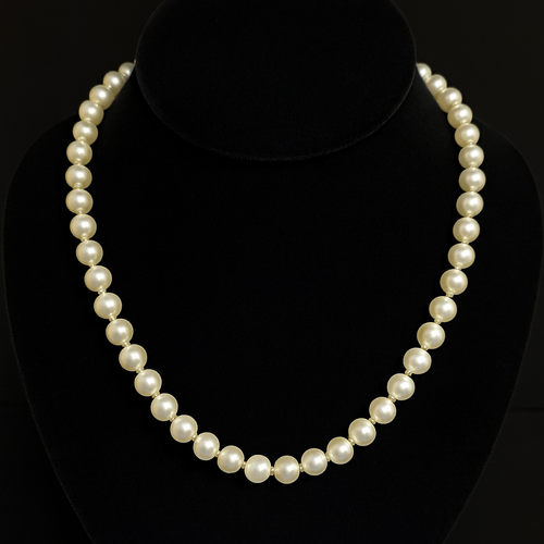 Classic Elegance White Single-Strand Pearl Necklace