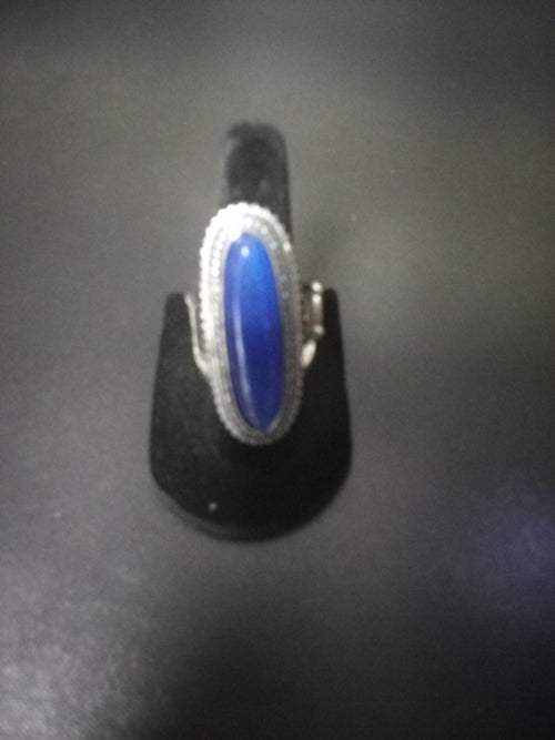 Deep blue stone ring