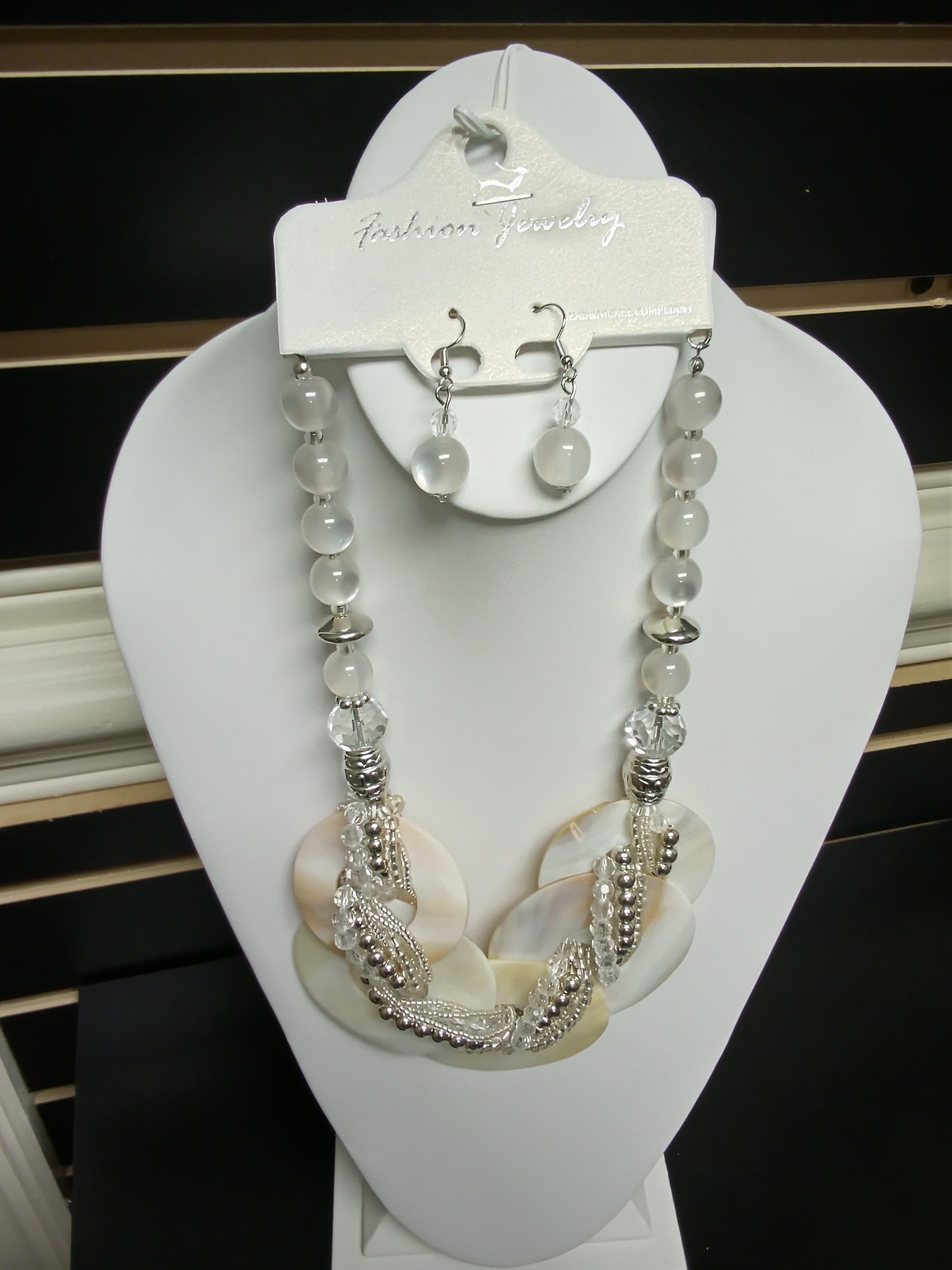 White Disc Beaded Necklace Set