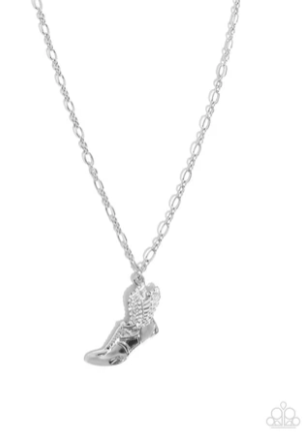 Dazzling Yard Dash Silver Necklace