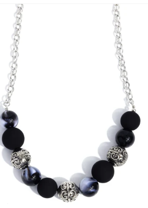 BEWITCHING TEXTURE BLACK NECKLACE