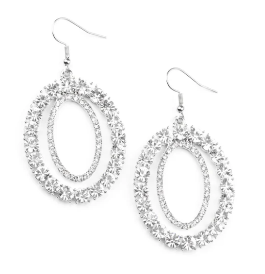 DELUXE LUXURY WHITE EARRING