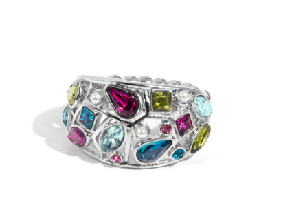 ABSTRACT ACCURACY PINK RING