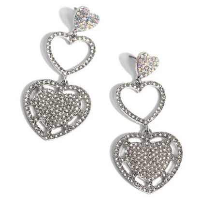 COUPLES CELEBRATAION WHITE POST EARRING