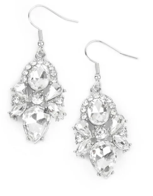 STUNNING STARLET WHITE EARRING