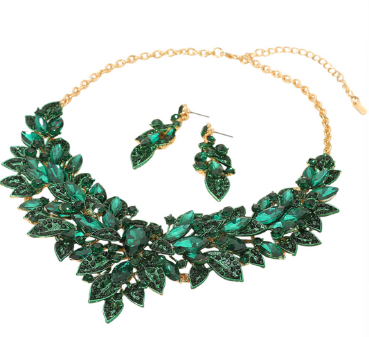 Green/Gold Marquise Glass Stone Cluster Embellished Statement Necklace
