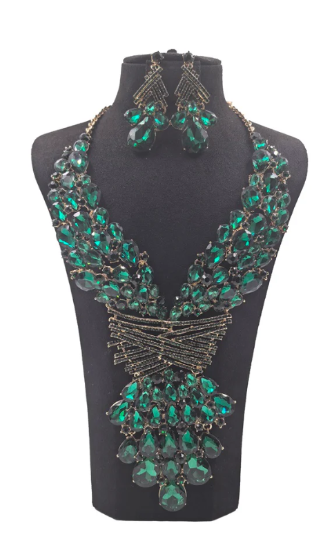 Green Teardrop Crystal Gemstone Rhinestone Cluster Bib Necklace Set