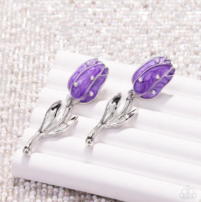 Timeless Tulip Earring