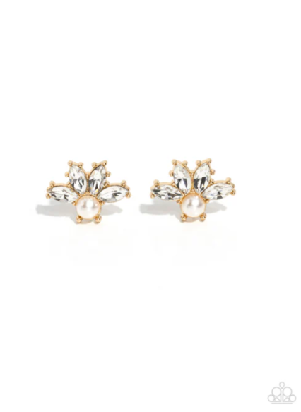 Stellar Showcase Gold Earrings