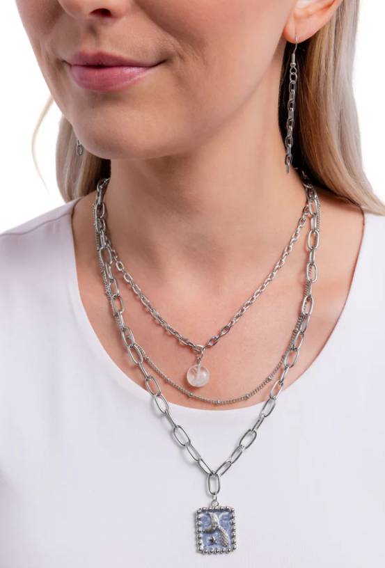 SIREN SONG BLUE NECKLACE