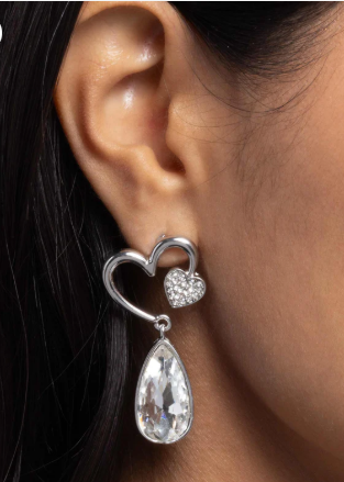COUPLING UP WHITE POST EARRINGS