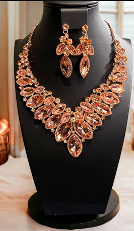 Rose Peach Gold Bib Set Necklace