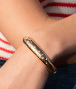 Soft Sparkle Gold Bracelet