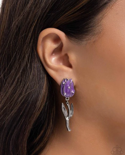 Timeless Tulip Earring