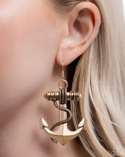 Adorable Anchor Gold Earring