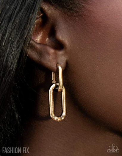 LAVISH LINKS GOLD HOOP EARRING