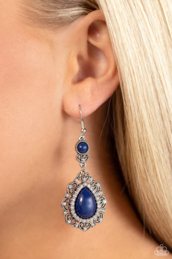 Palace Bribe Blue Earring