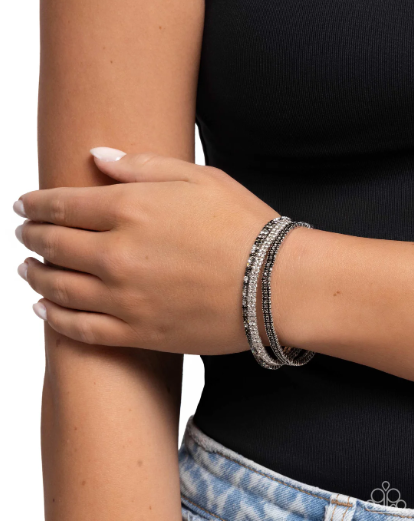 Tolerable Twinkle - Black Bracelet