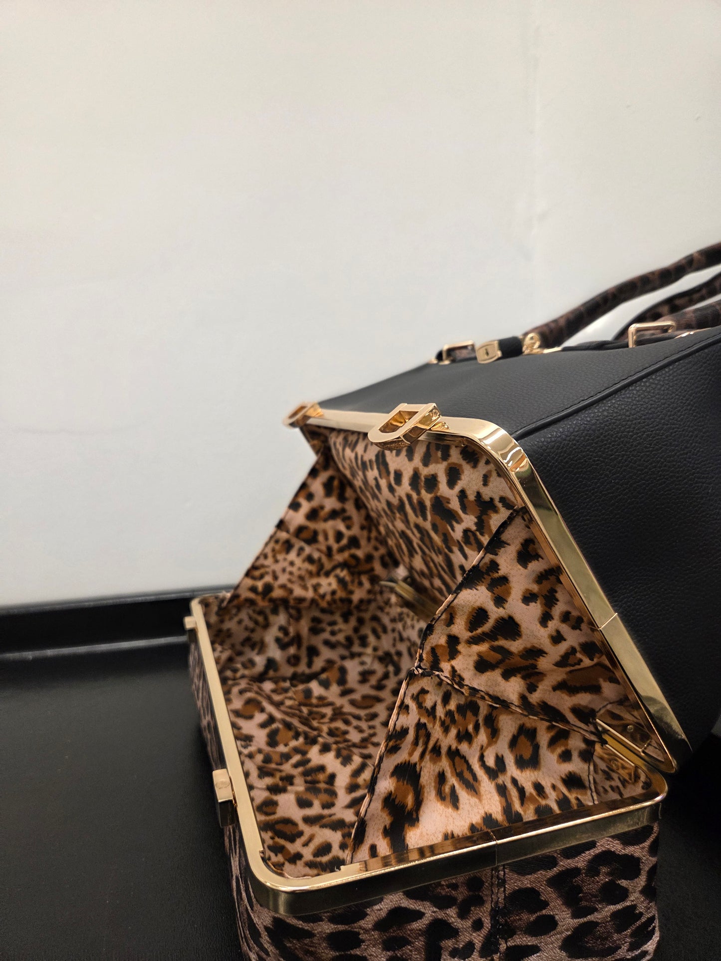 Glam Leopard Luxe Handbag Set