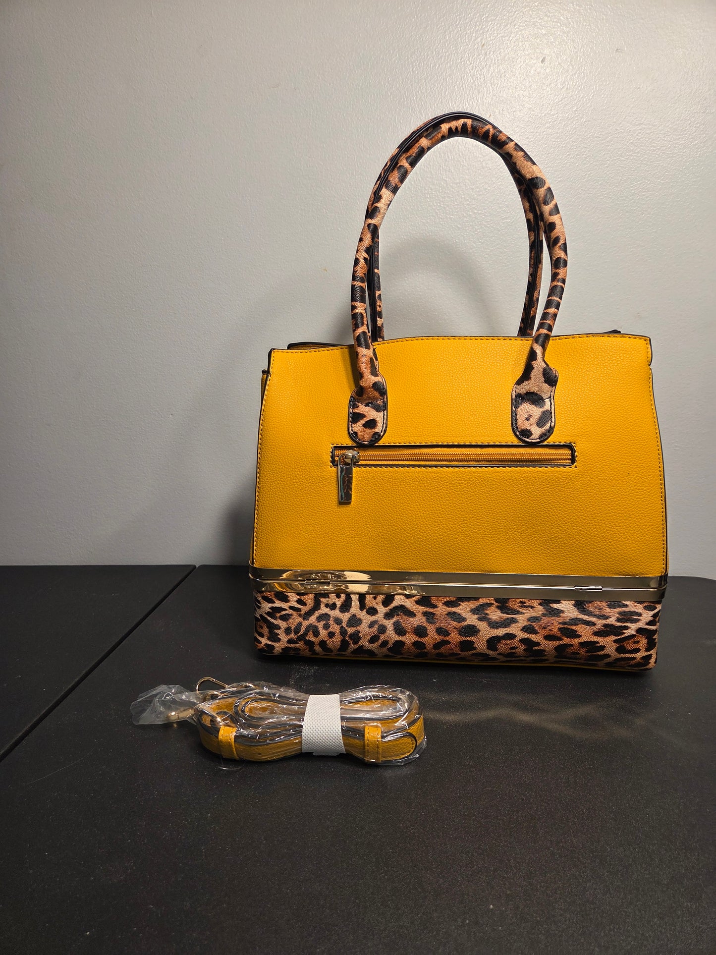 Glam Leopard Luxe Handbag Set